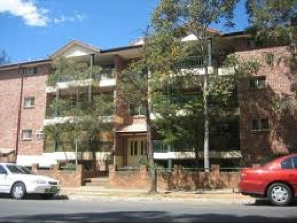 6/36-40 Newman Street, Merrylands NSW 2160