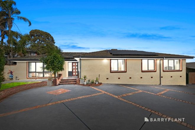 Picture of 7 Peacock Close, MILL PARK VIC 3082