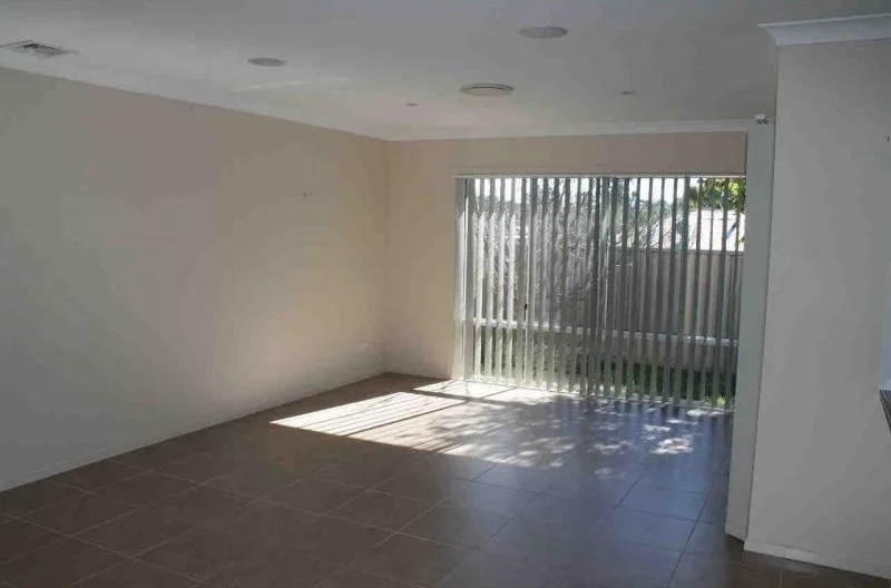 Additional image 3 of 4/2 Redgwell Street, Warwick QLD 4370