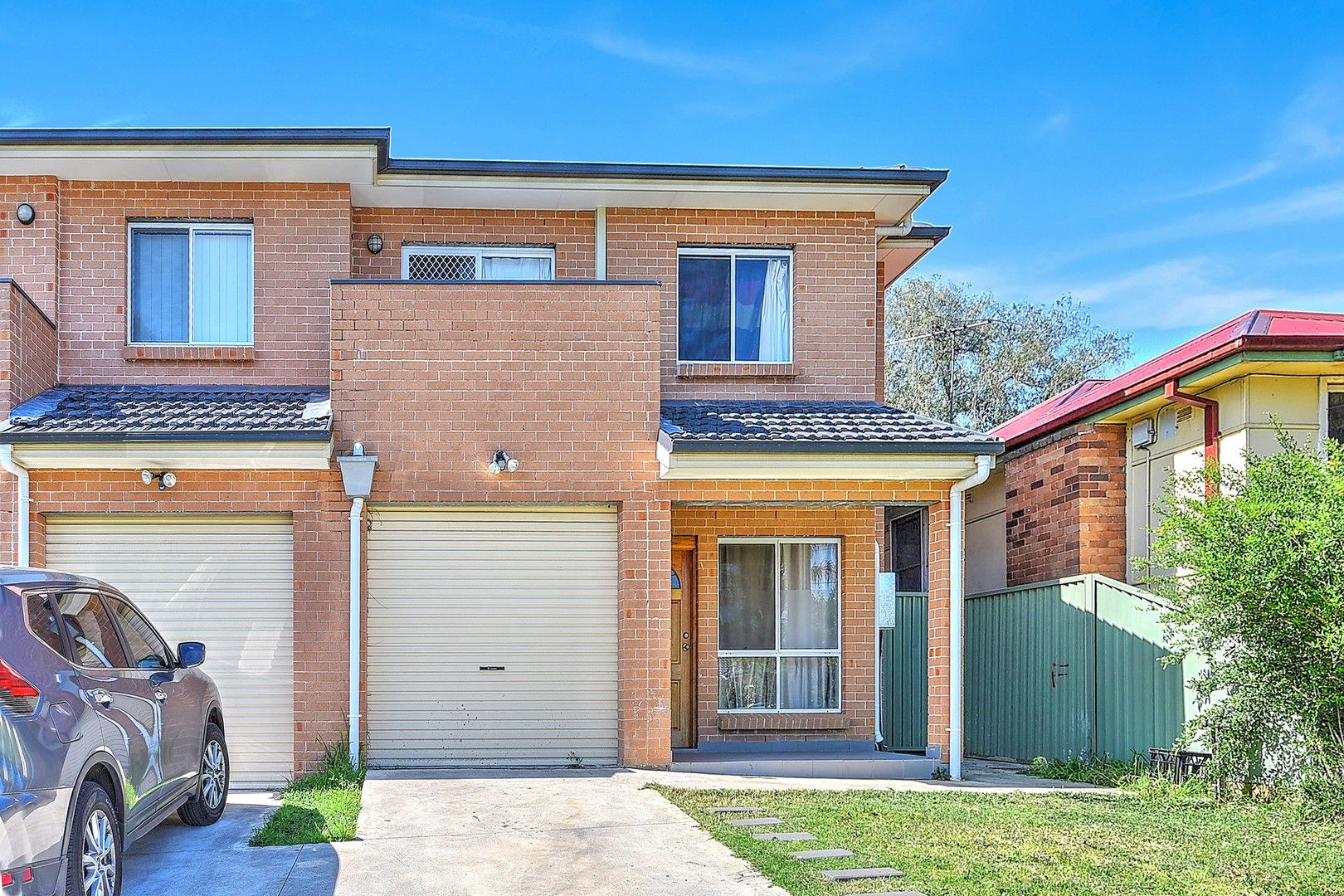 4 bedrooms Townhouse in 17a Brown Street CHESTER HILL NSW, 2162
