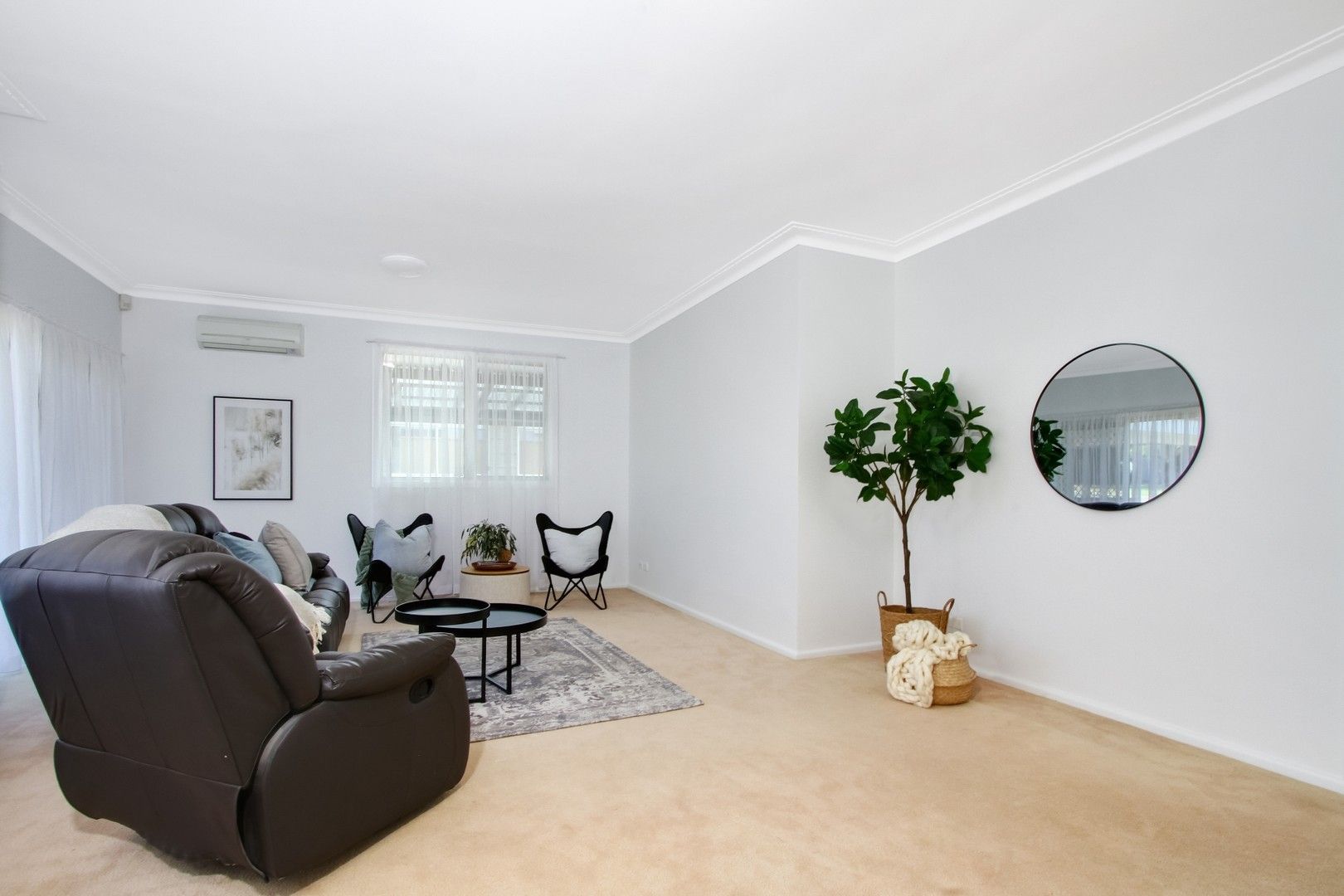 3 bedrooms House in 17 MacDonald Street YASS NSW, 2582