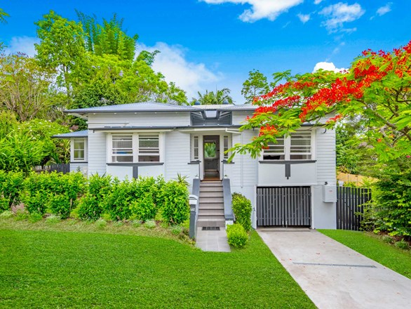 35 Aurora Street, East Lismore NSW 2480