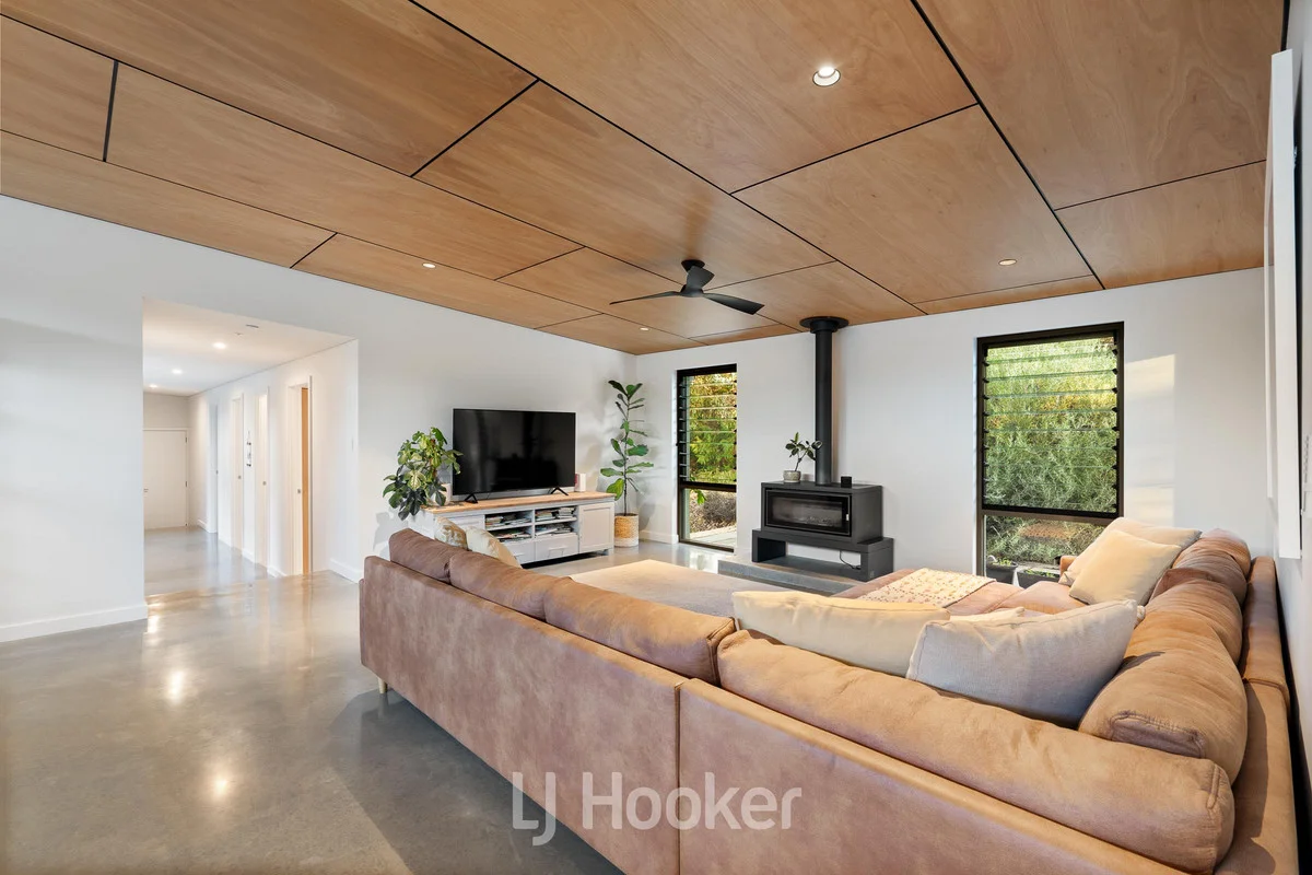 Additional image 12 of 93 Sainsbury Loop, Yallingup WA 6282