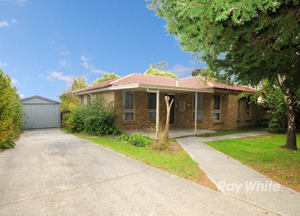 10 Moore Street, Ferntree Gully VIC 3156