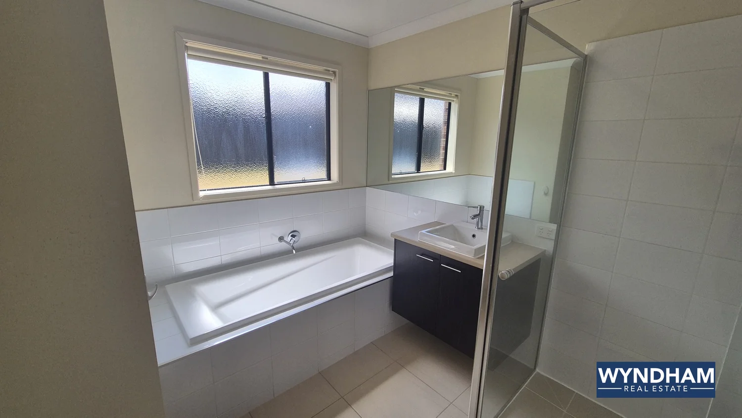 Additional image 11 of 28 Creekside Boulevard, Manor Lakes VIC 3024