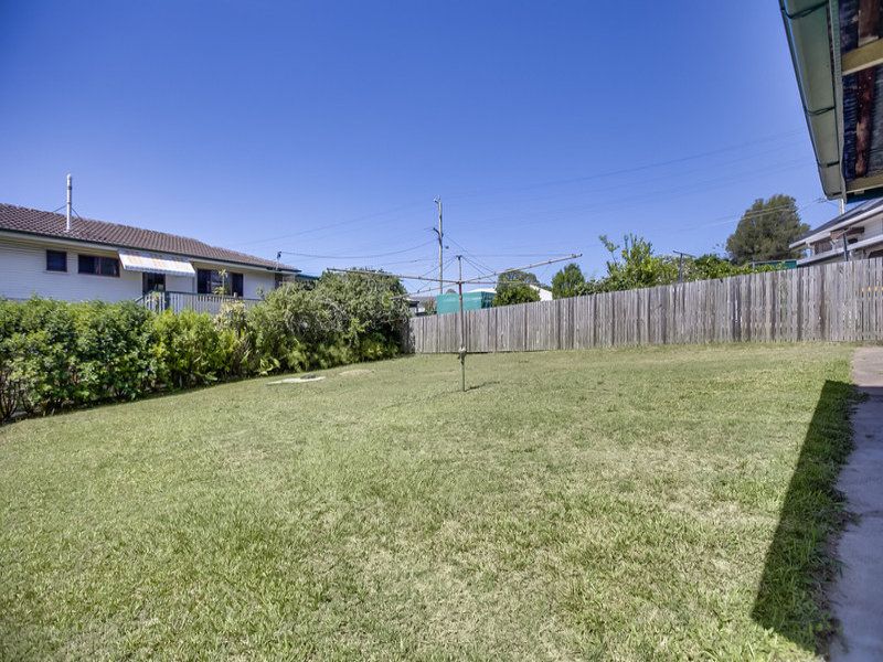 Sold 11 Sandy Camp Road, Wynnum QLD 4178 on 01 Sep 2023 - 2018620387 ...