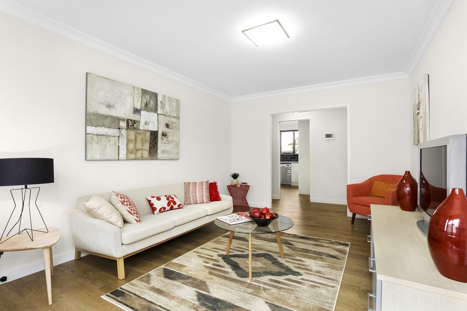 2 bedrooms Apartment / Unit / Flat in 2/1260 Glenhuntly Road CARNEGIE VIC, 3163