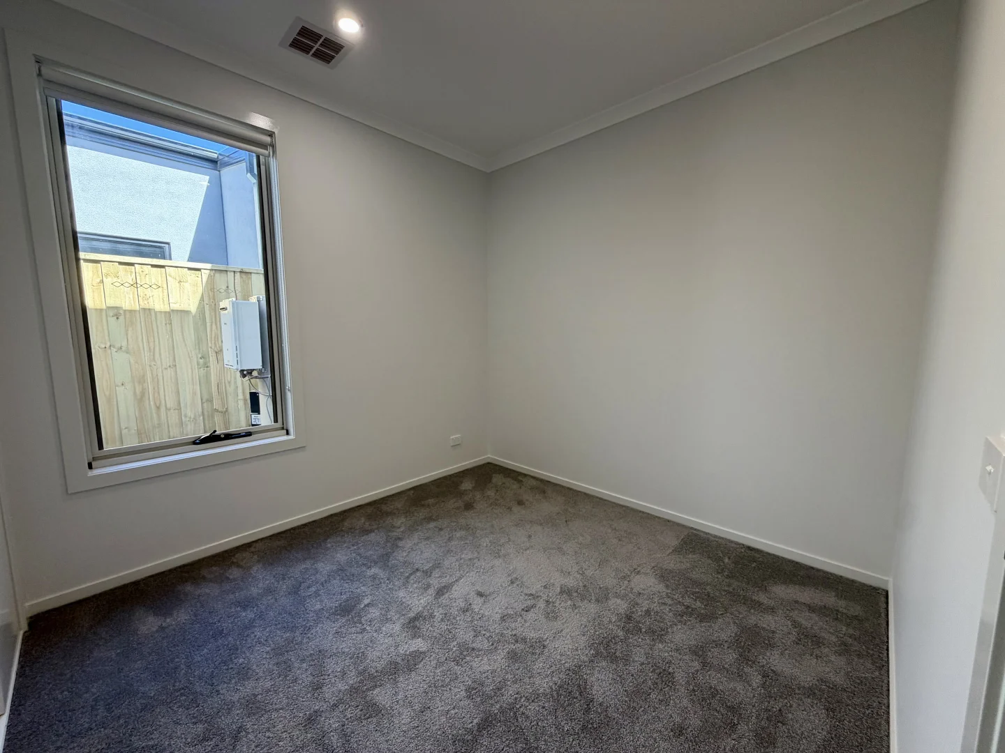 7 Bayest Walk, Fraser Rise VIC 3336 - House For Rent | Domain