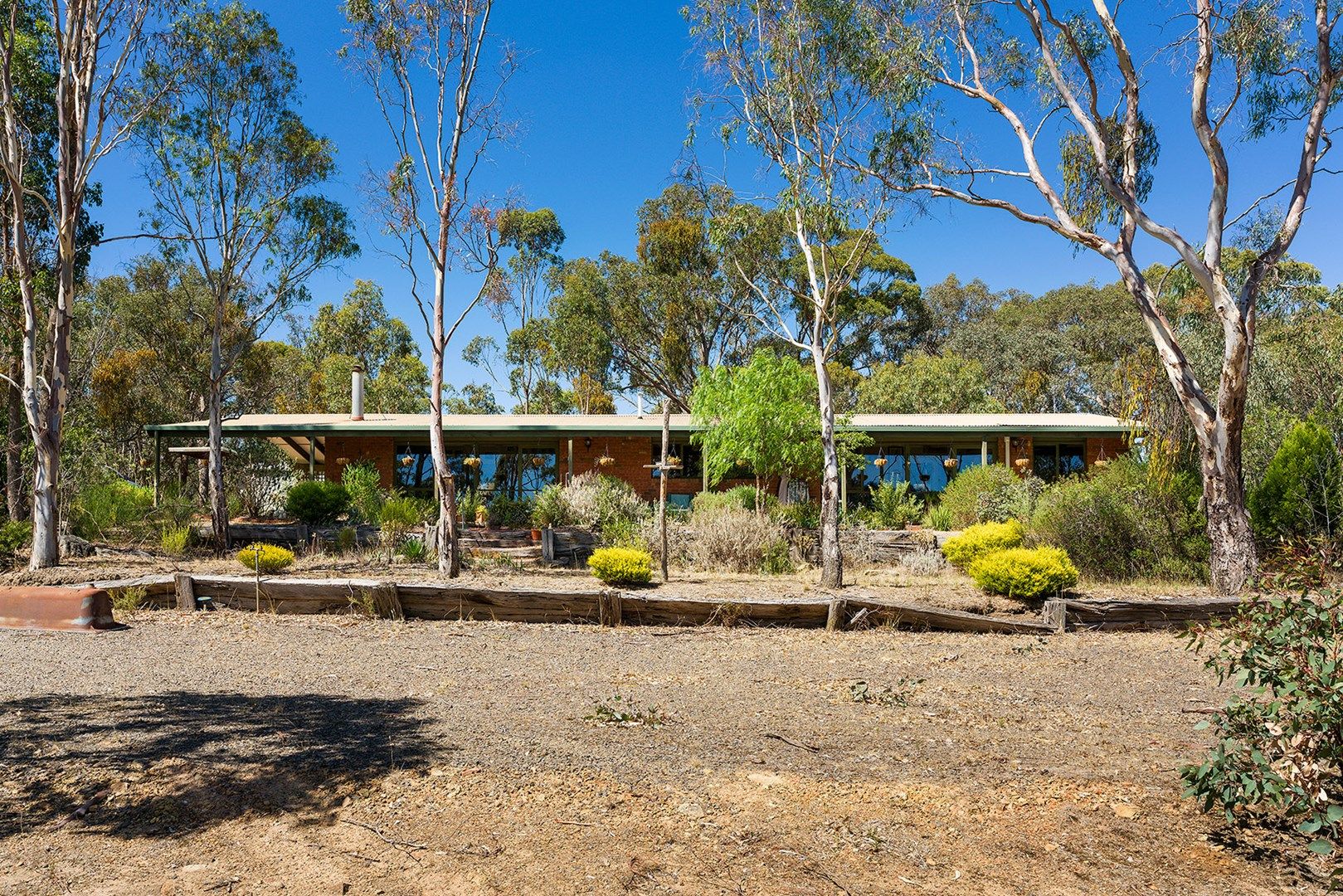 687 Pyrenees Highway, Chewton VIC 3451, Image 0