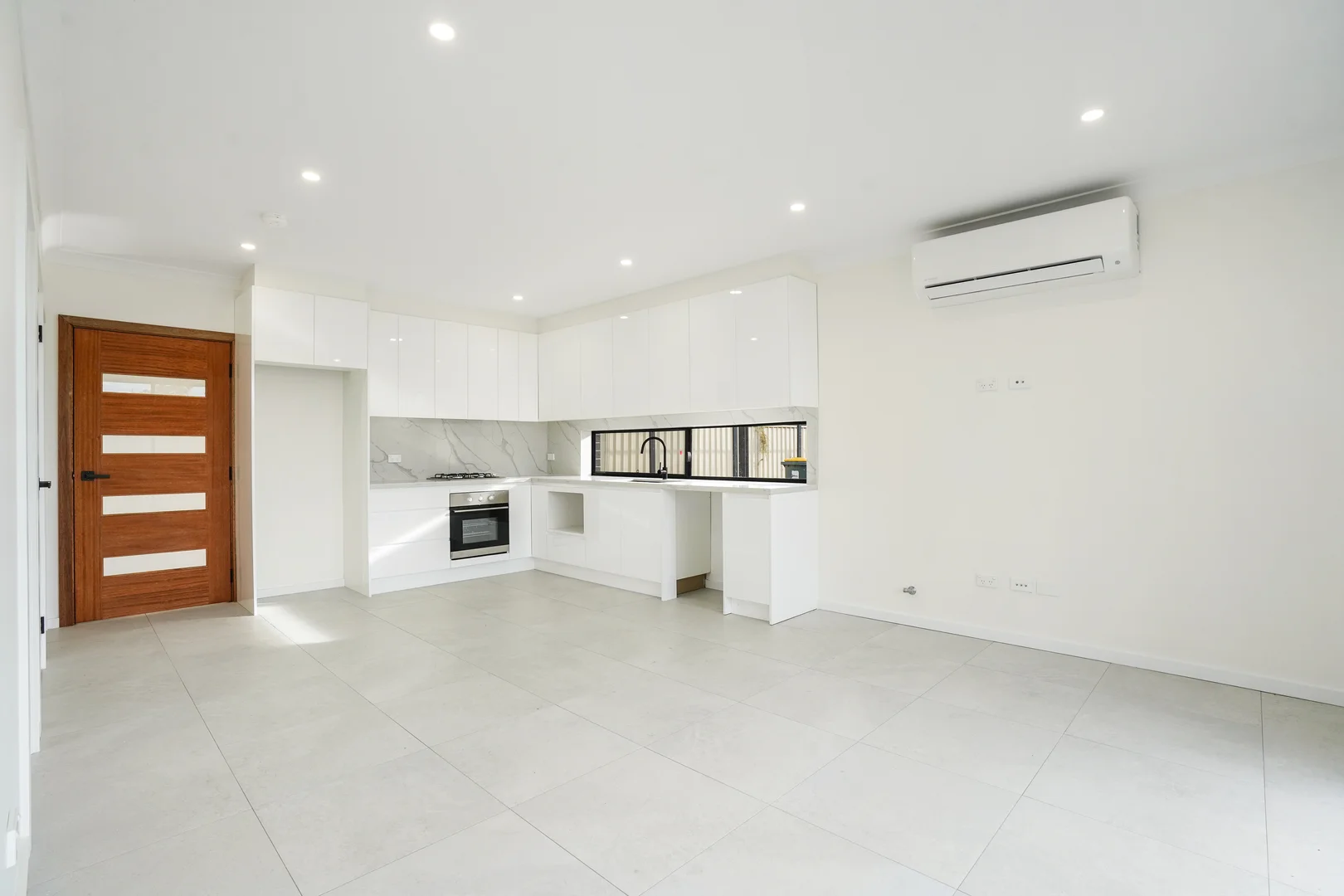 Additional image 2 of 15a Mifsud Crescent, Oakhurst NSW 2761