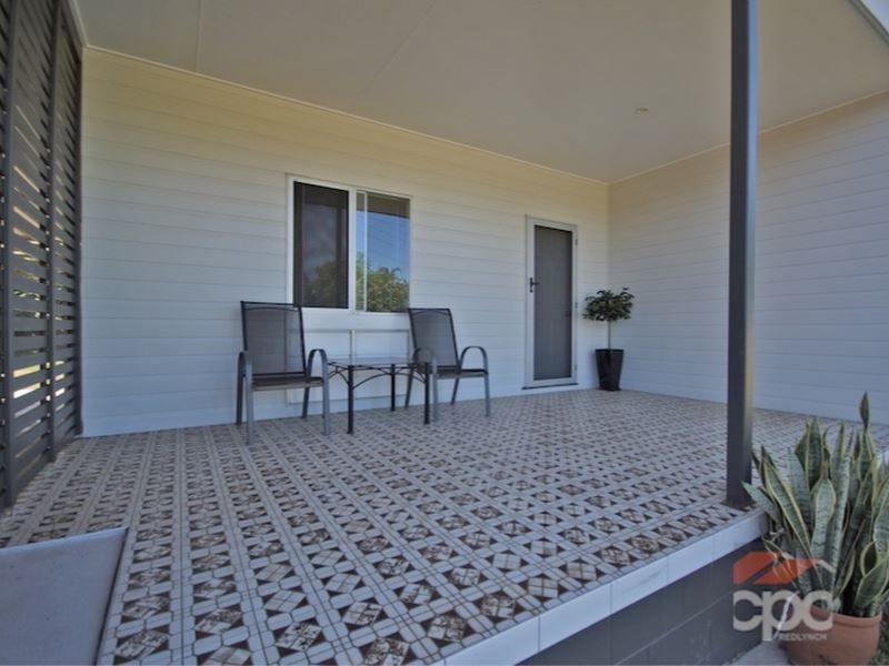 215 Harvey Road, Redlynch QLD 4870, Image 1