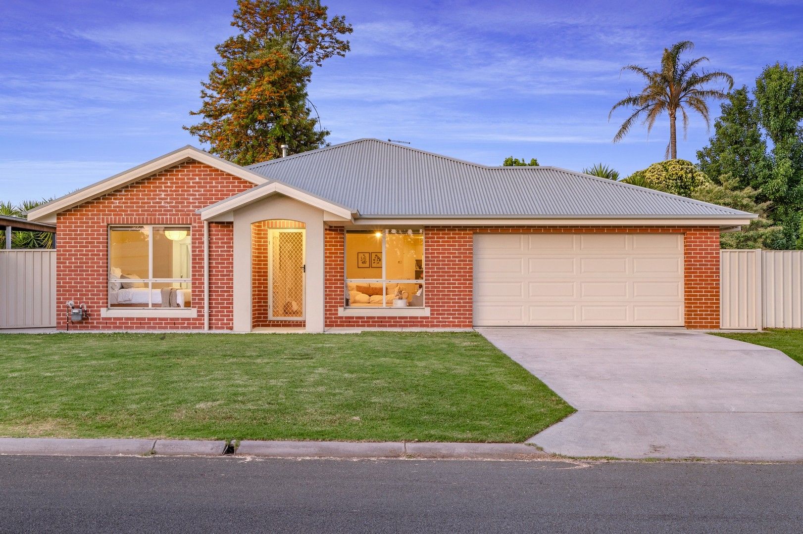 548 Williams Street, Lavington NSW 2641, Image 0