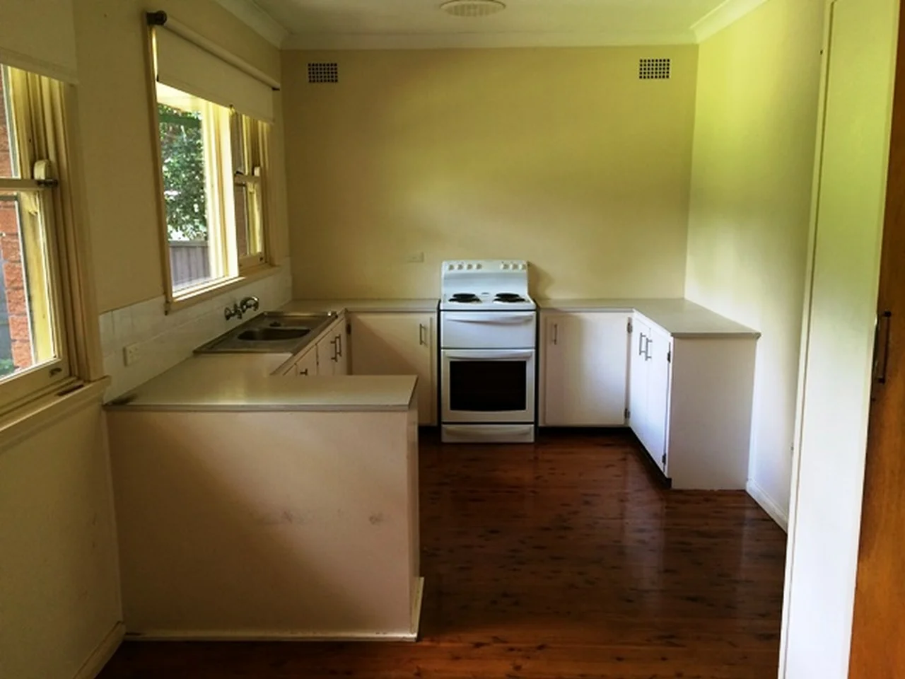 Additional image 3 of 6 Olola Avenue, Castle Hill NSW 2154