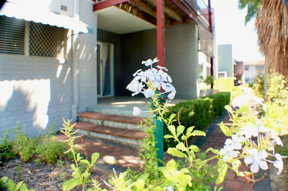 2 bedrooms Apartment / Unit / Flat in 8/14 Coralie Court ARMADALE WA, 6112