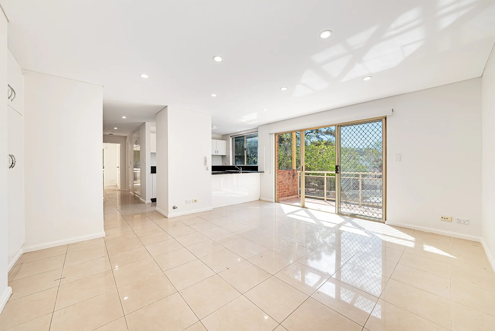 Primary image of 5/125 Glenayr Avenue, Bondi NSW 2026