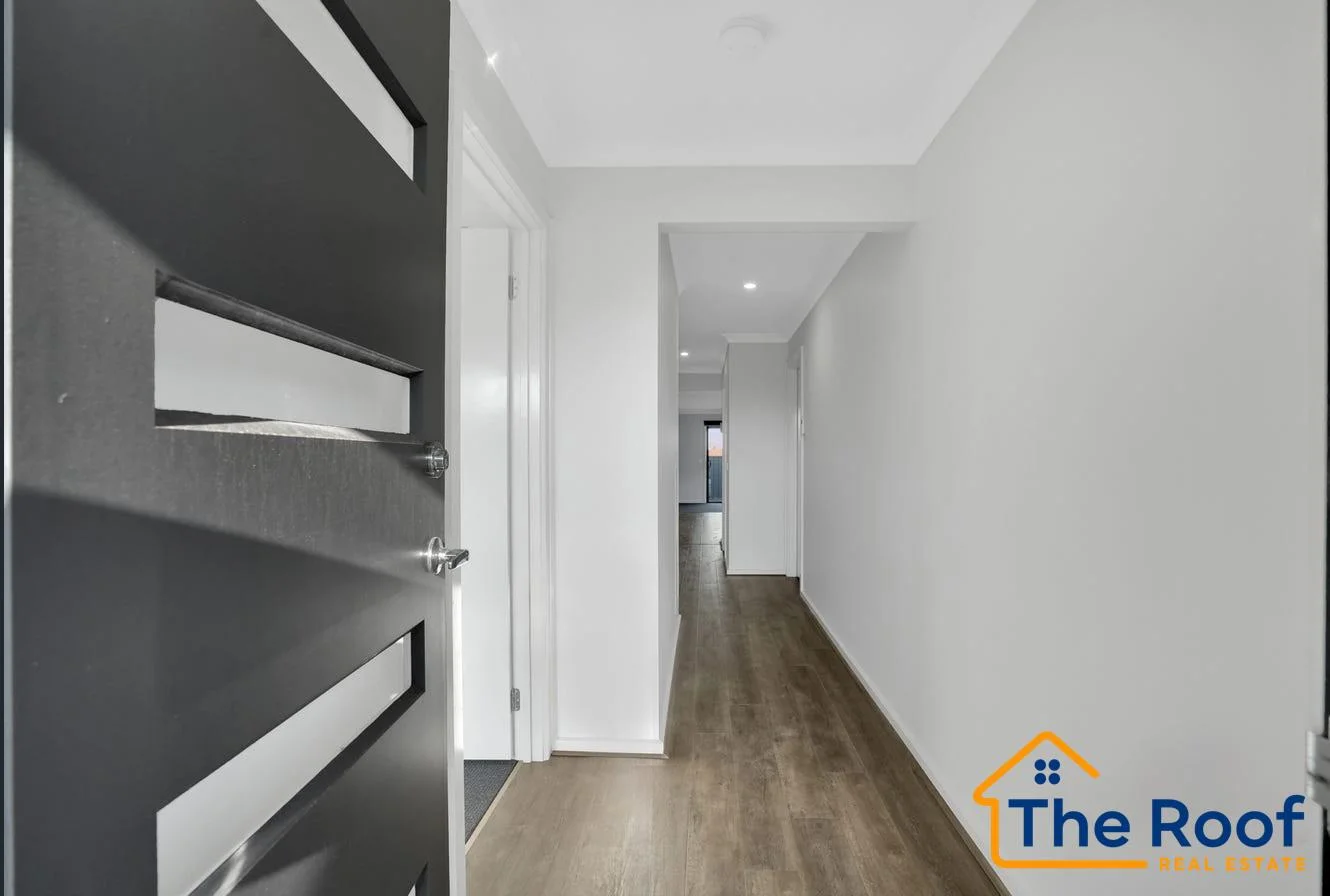 Additional image 3 of 44 Adelong Boulevard, Cobblebank VIC 3338