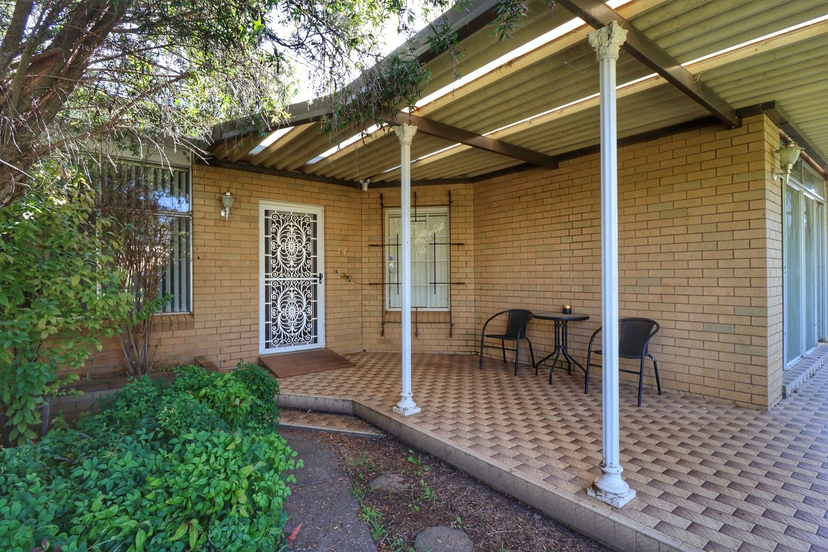 14 Newcombe Street, Cowra NSW 2794, Image 0