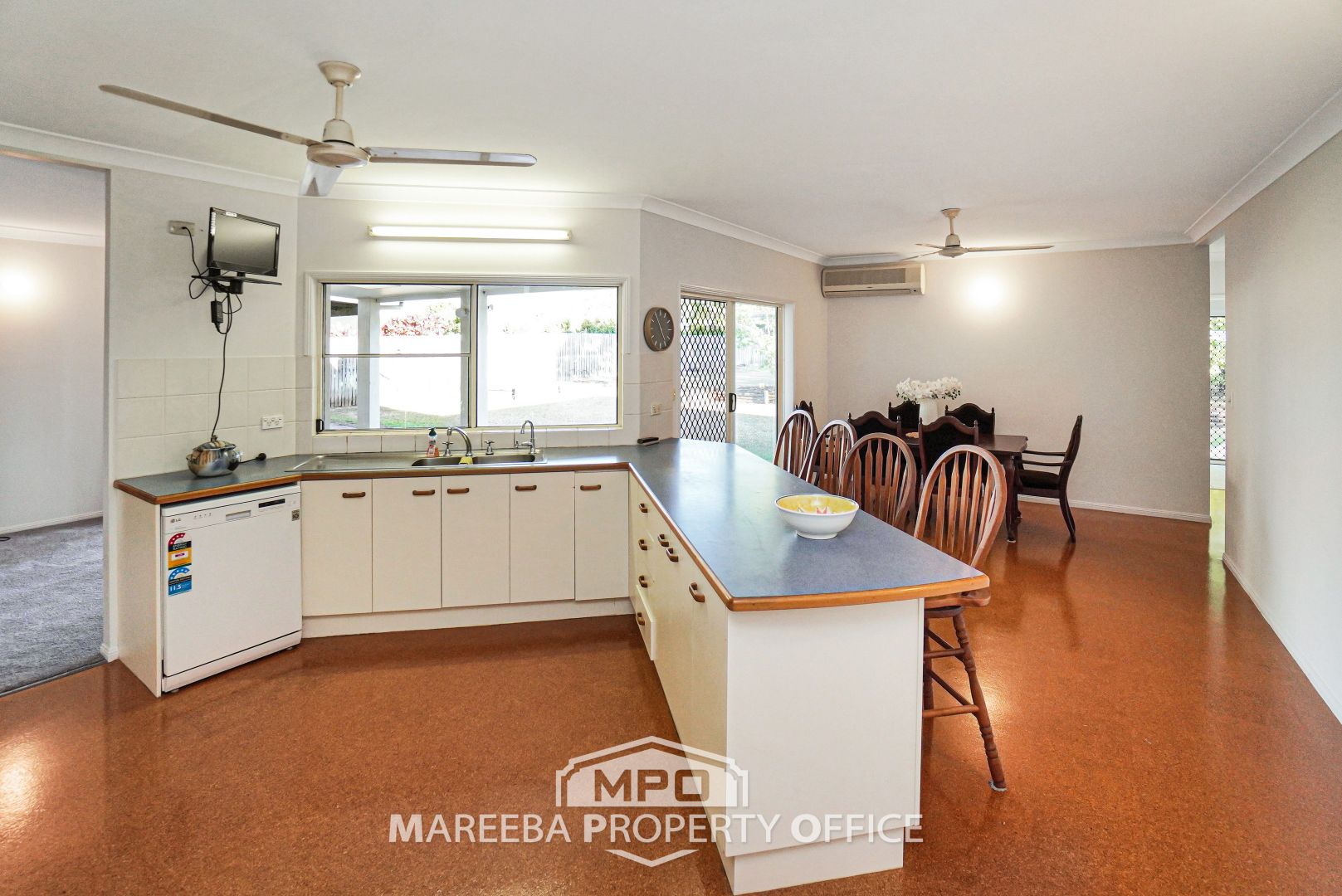 20 Jacinta Crescent, Mareeba QLD 4880, Image 2