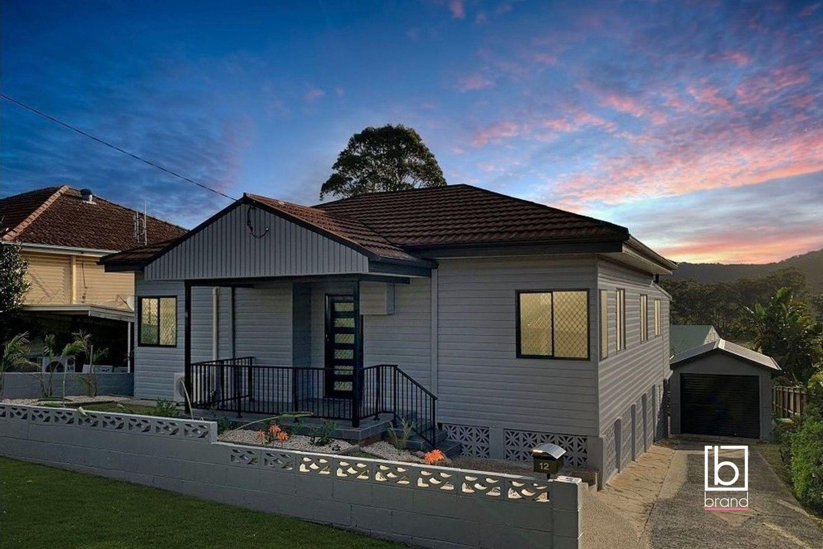 12 Campbell Street, North Gosford NSW 2250