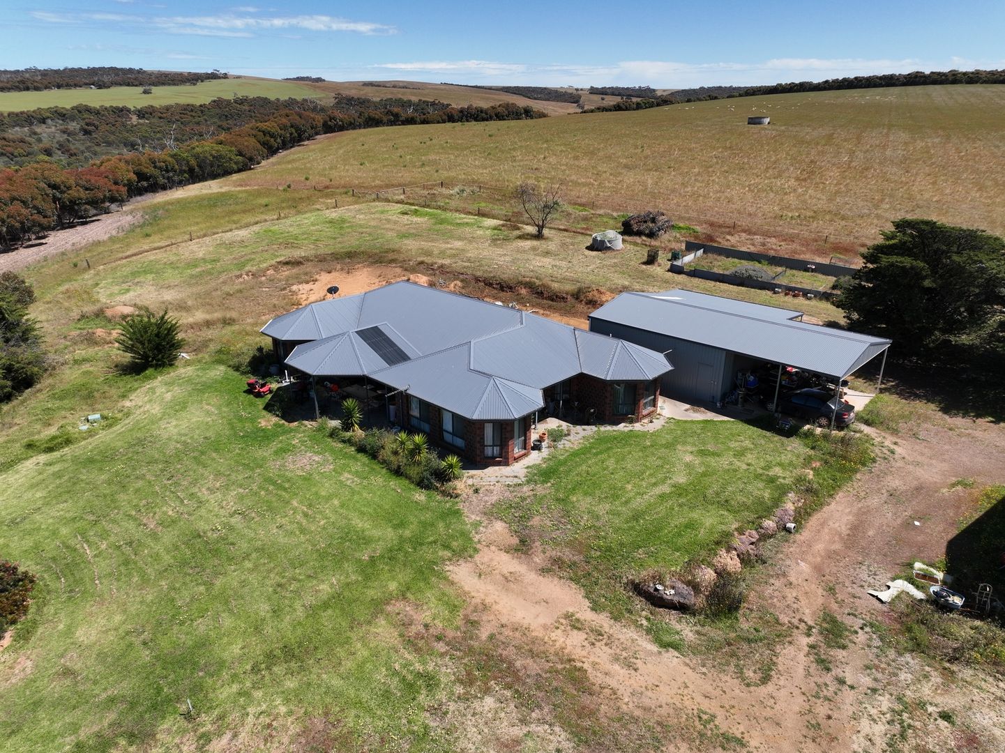 220 Pope Drive, Charlton Gully SA 5607, Image 2