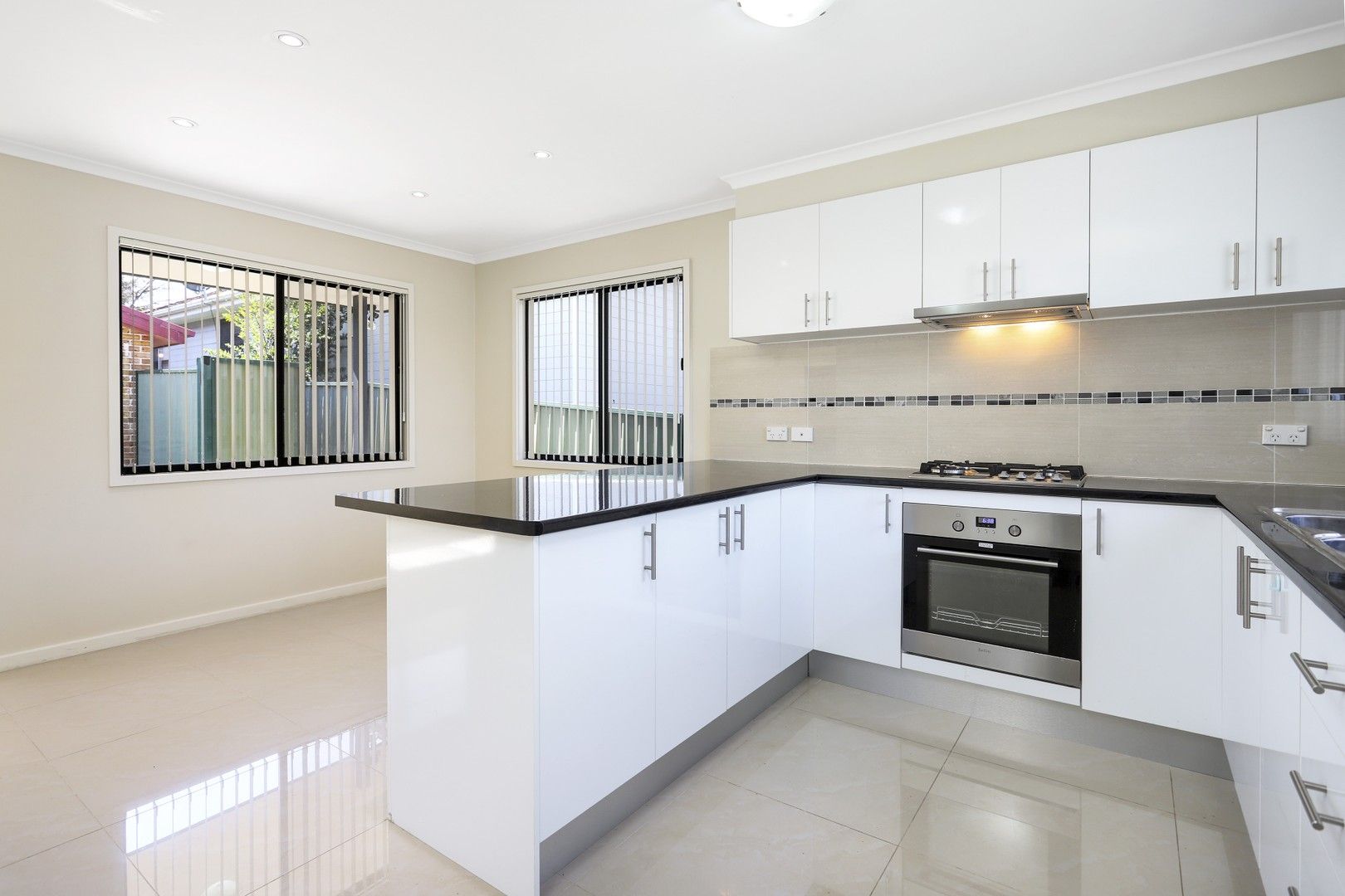 12a Thomas Kelly Crescent, Lalor Park NSW 2147, Image 0