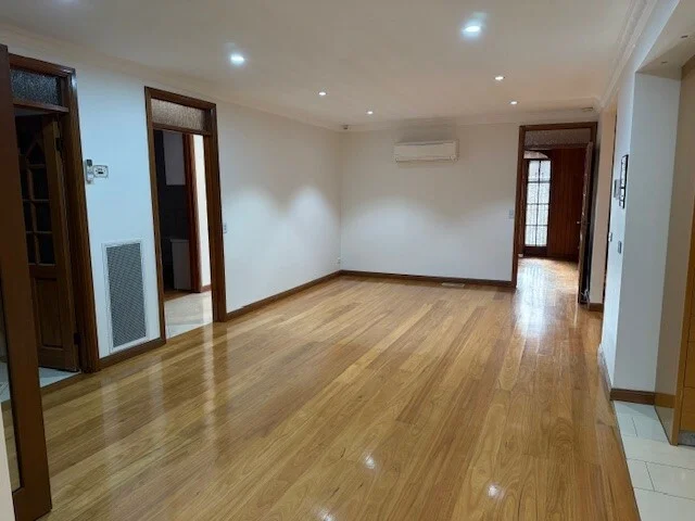 Additional image 6 of 1 Glenview Ct, Avondale Heights VIC 3034