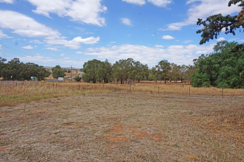 627 Goldfields Way, Old Junee NSW 2652, Image 2
