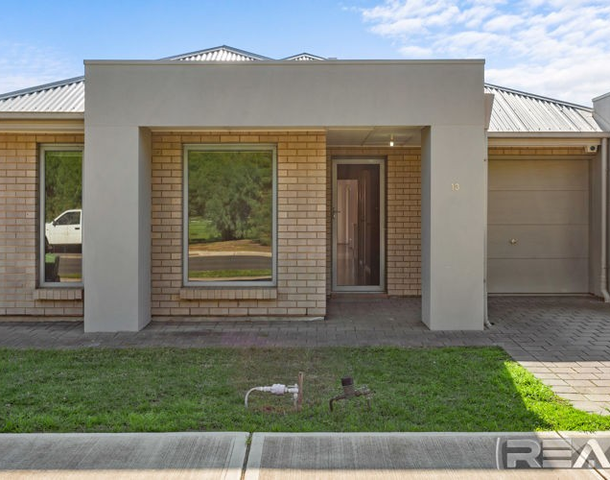 13 Greentree Boulevard, Paralowie SA 5108