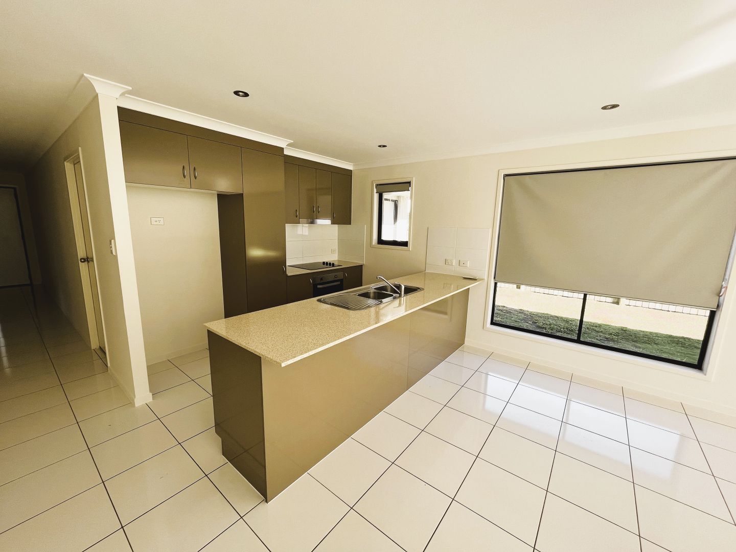 36 Riviera Way, Mulambin QLD 4703 House For Rent 560 Domain