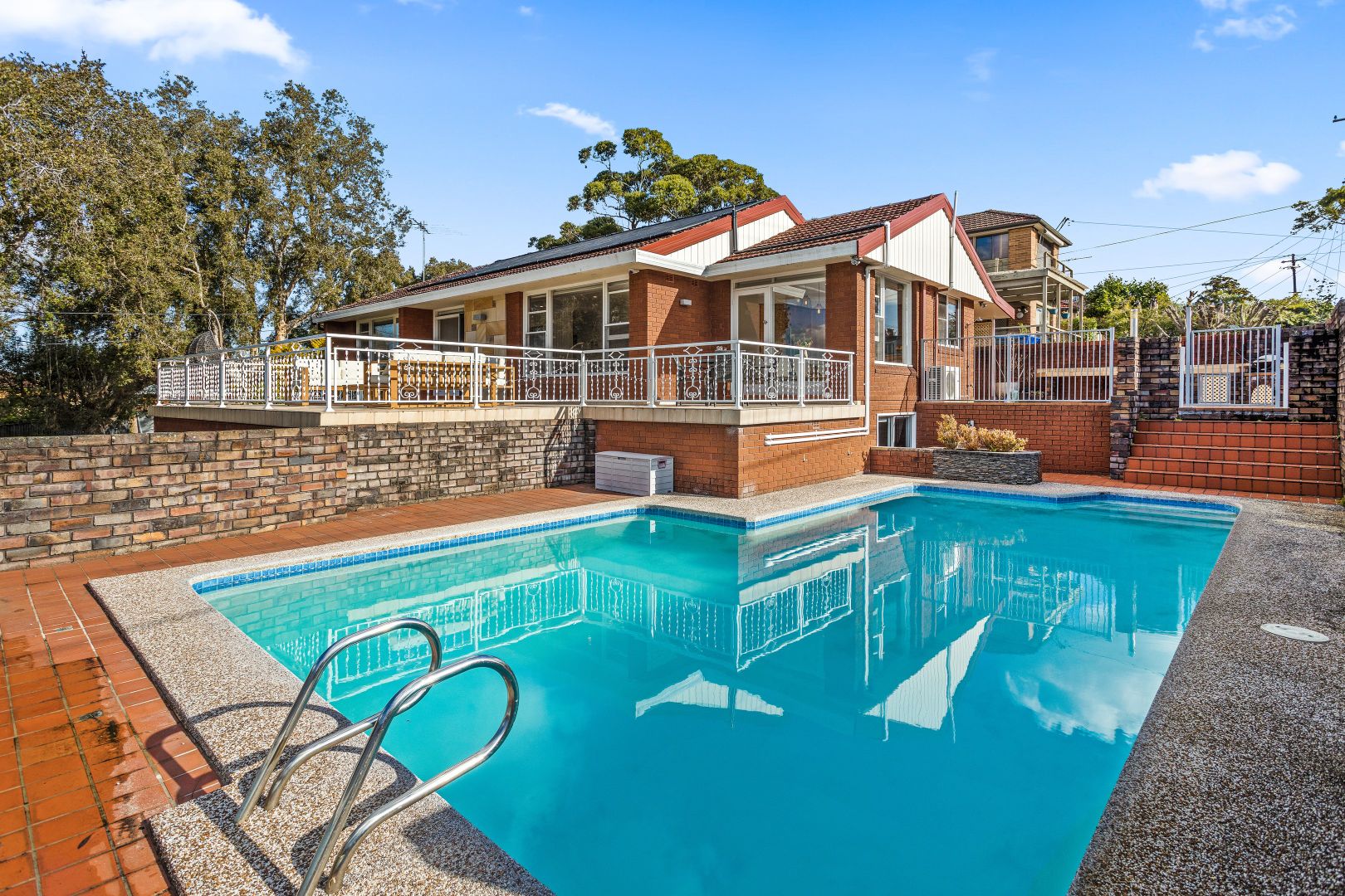 61 Lorraine Street, Peakhurst Heights NSW 2210, Image 2