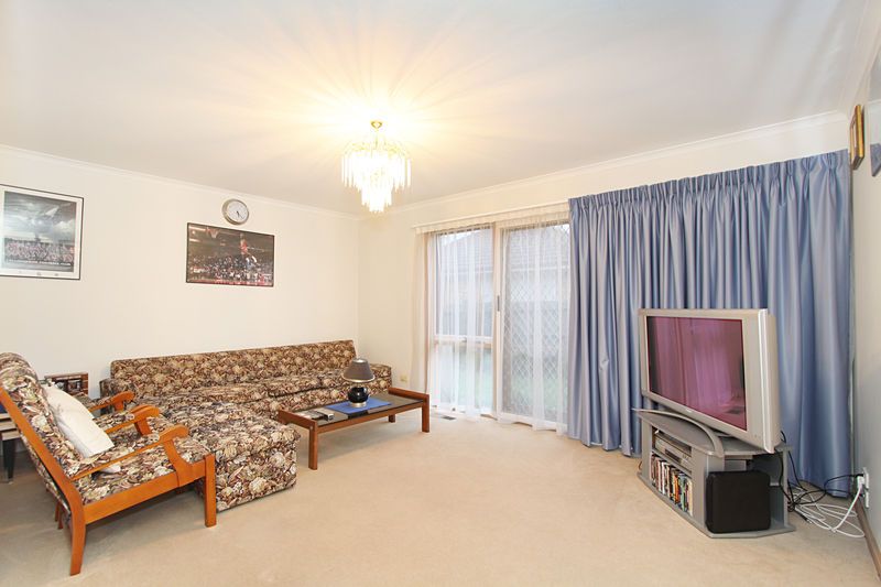 3/218 Warrigal Road, Oakleigh South VIC 3167, Image 2
