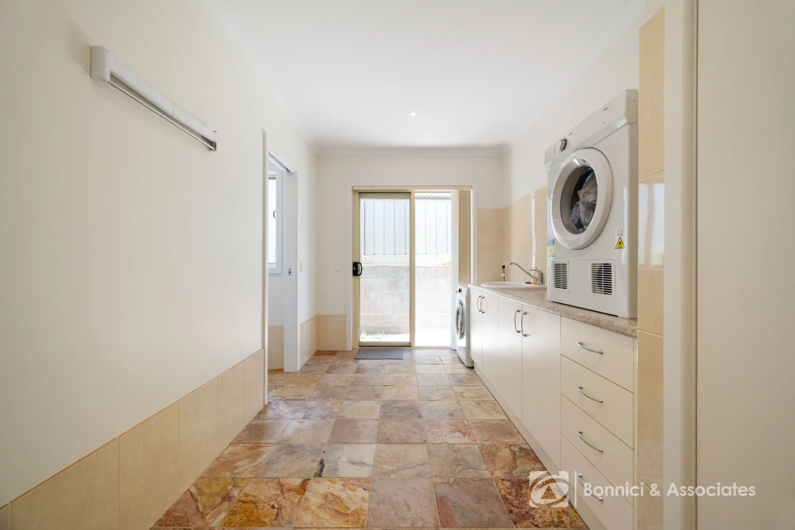 Additional image 15 of 16 Warner Road, Beechworth VIC 3747