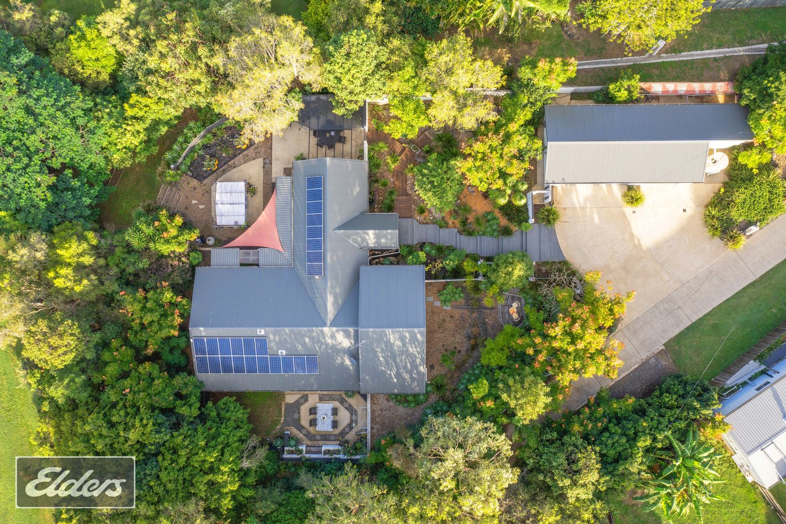 4 bedrooms House in 50 SORENSEN ROAD SOUTHSIDE QLD, 4570