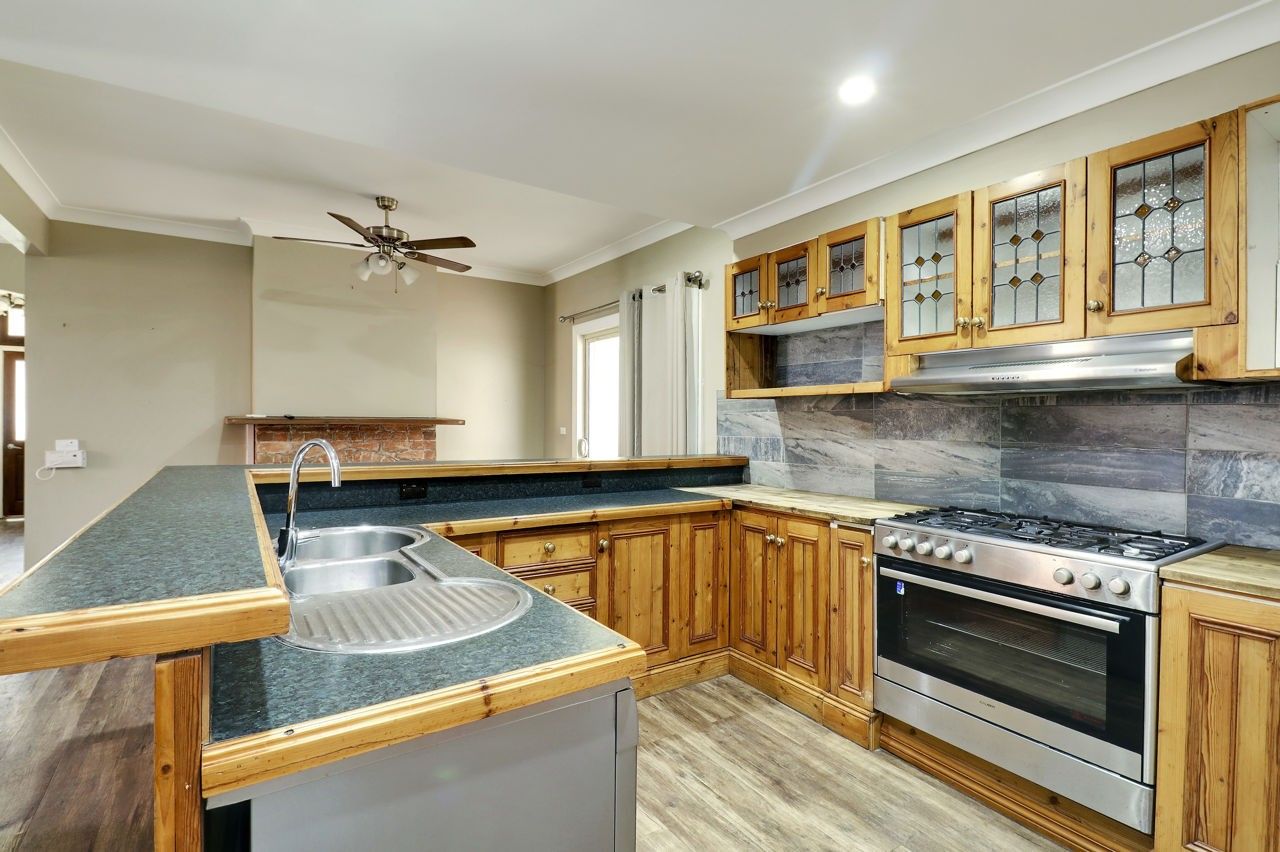 18 Livingstone St, Mathoura NSW 2710 House For Rent Domain