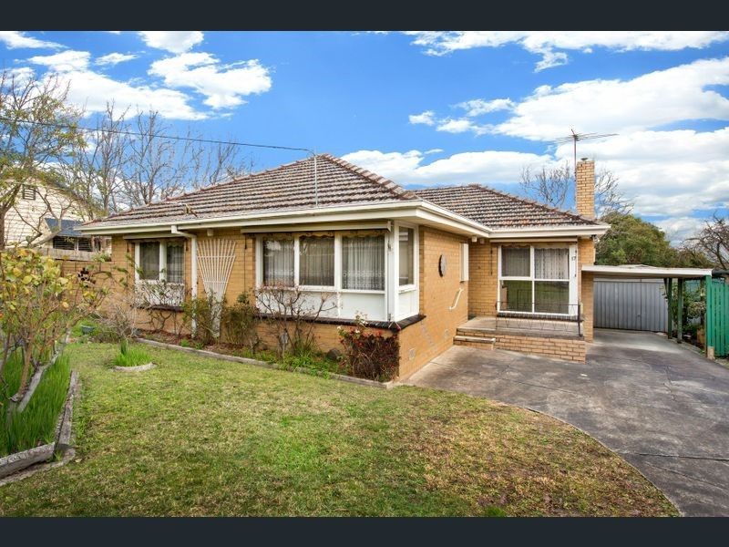 17 Shasta Avenue, Ringwood East VIC 3135