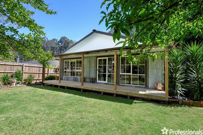 Picture of 10 Blackwood Road, EAST WARBURTON VIC 3799