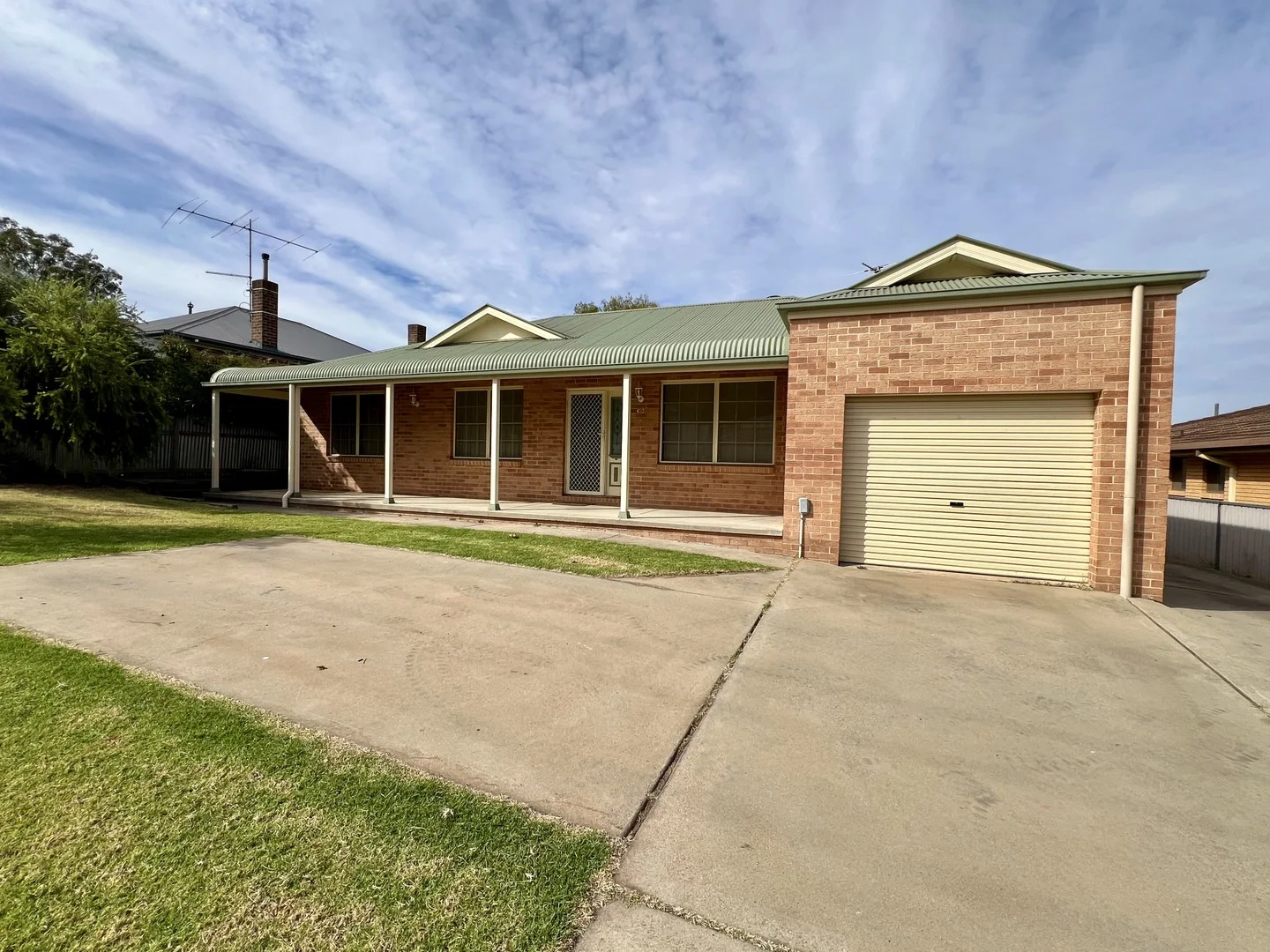 60a Edwards Street, Young NSW 2594