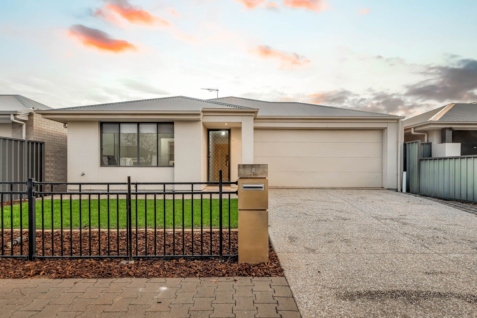 4 Huron Street, Andrews Farm SA 5114, Image 0