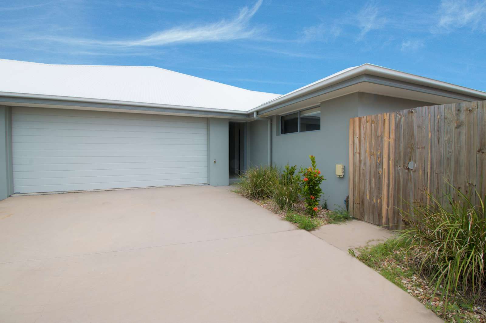 3/27 HOOKES Terrace, Springfield Lakes Property History & Address