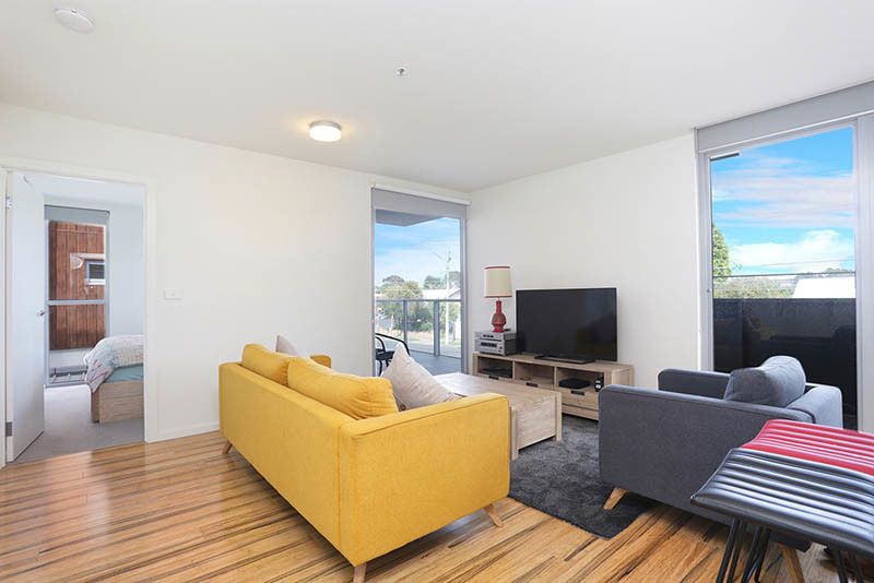 103C/168 Victoria Road, Northcote VIC 3070, Image 2