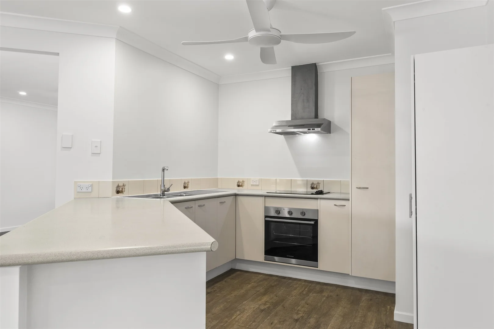 Additional image 3 of 5 Summit court, Warner QLD 4500