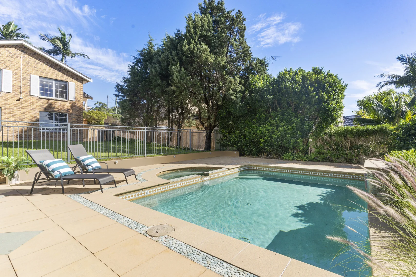 Additional image 5 of 1 Glen-Ayr Avenue, Yowie Bay NSW 2228