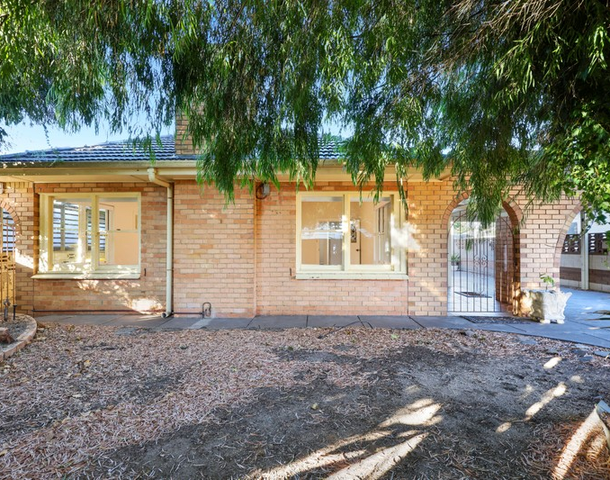 18 Hazel Terrace, Henley Beach South SA 5022