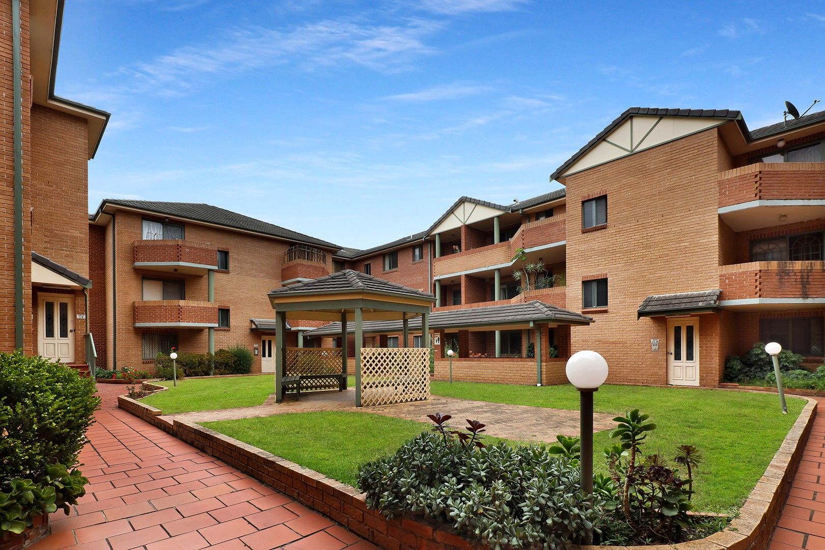 3 bedrooms Apartment / Unit / Flat in 28/54-58 Amy Street REGENTS PARK NSW, 2143