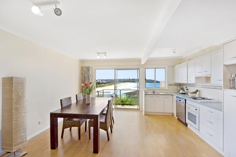 37/4 Beach Street, Curl Curl NSW 2096, Image 2