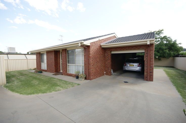 3/282 Wick Street, Deniliquin NSW 2710