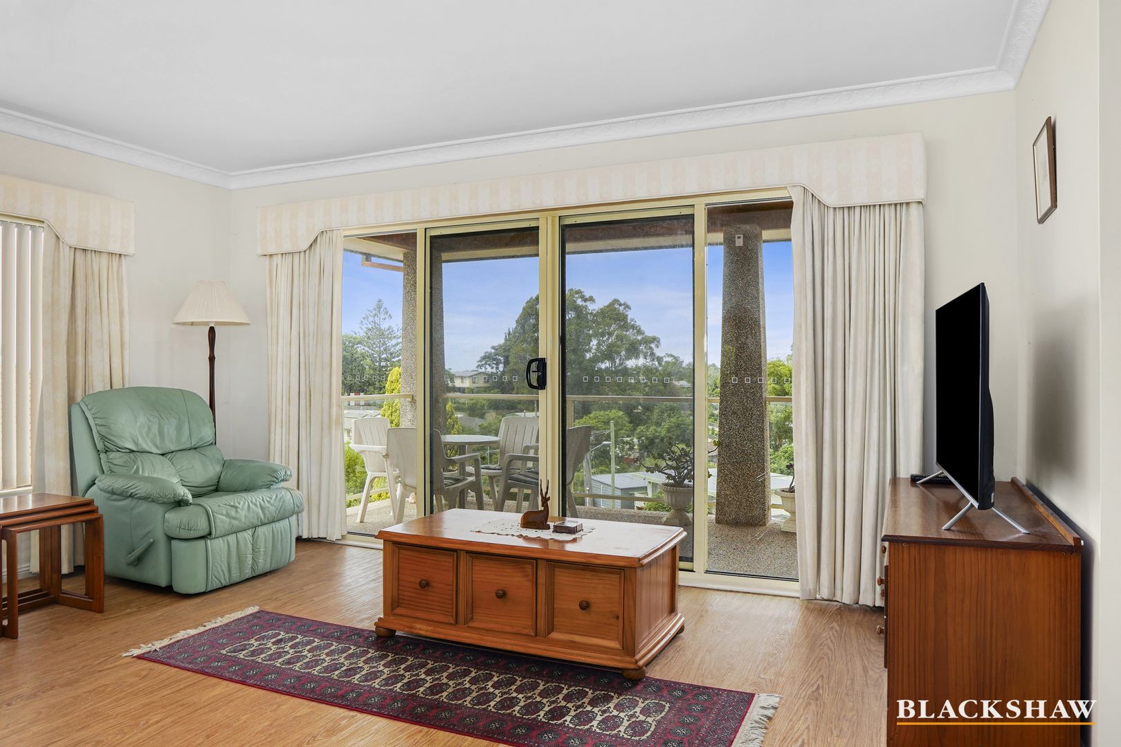 44 Derribong Avenue, Catalina NSW 2536, Image 2