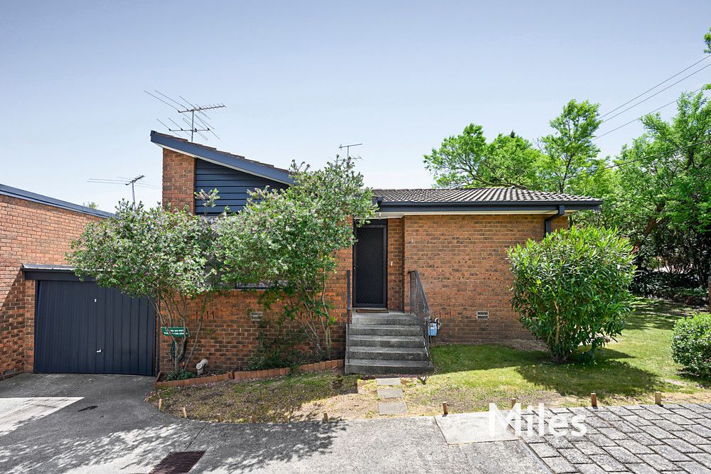 2 bedrooms Apartment / Unit / Flat in 1/75 Rosanna Road HEIDELBERG VIC, 3084