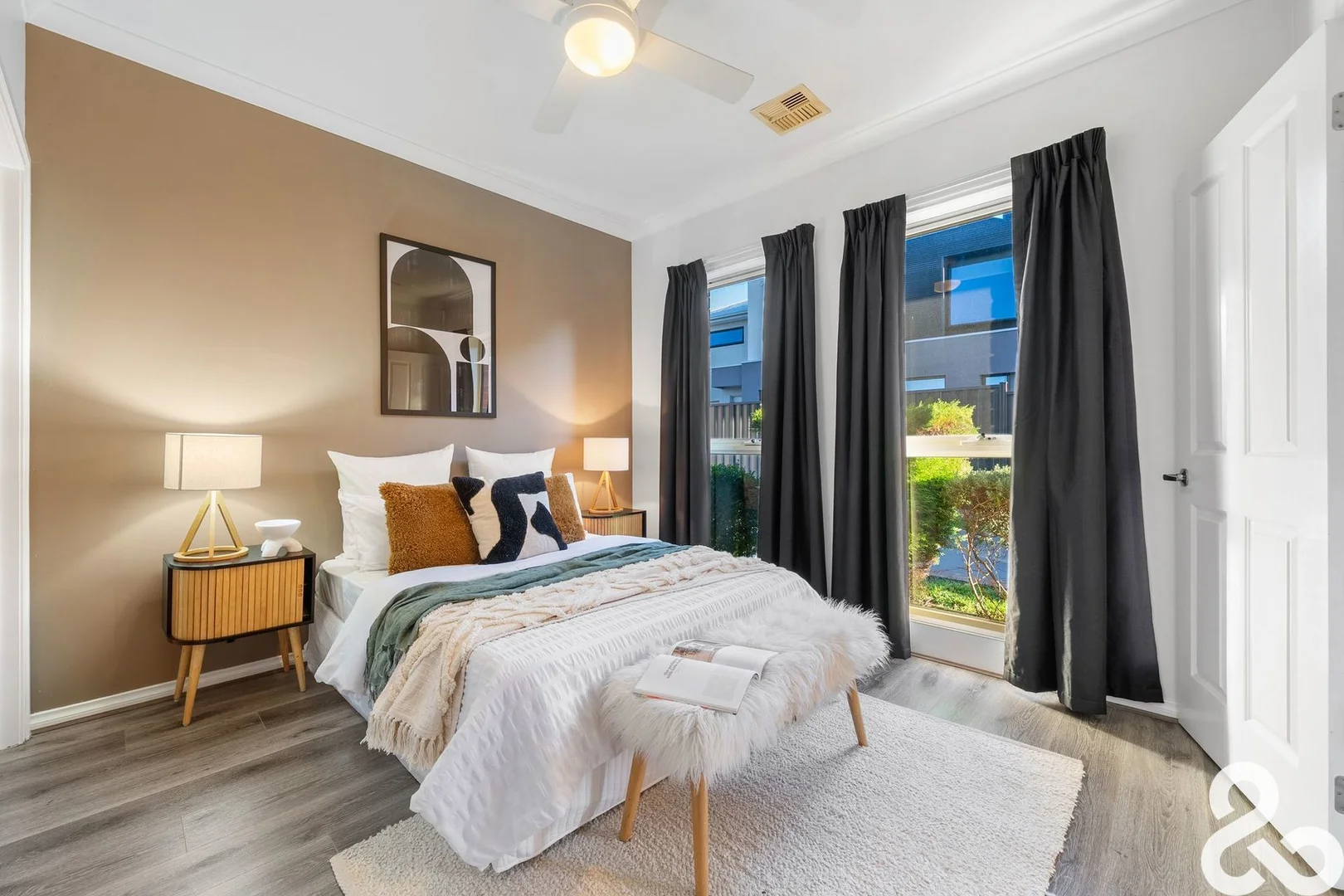 Additional image 10 of 2/31 Old Plenty Road, South Morang VIC 3752