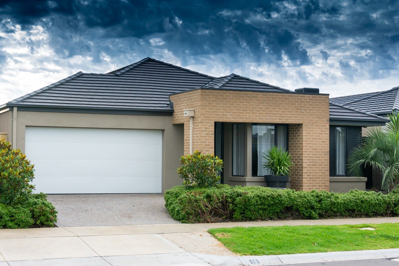 10 Murphy Street, Clyde North VIC 3978, Image 0